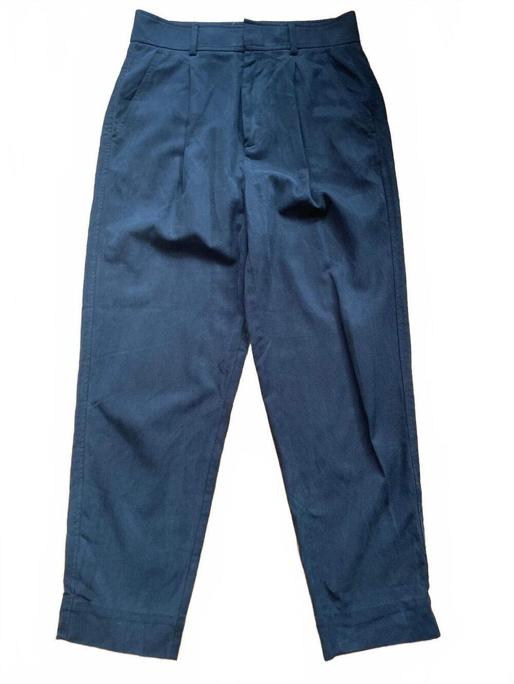 Everlane Black High Rise Cropped Pleated Tapered Pants 4 90s Minimalist Corpcore